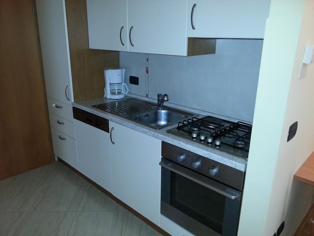 Apartments Villa Teuta Umago Quarto foto